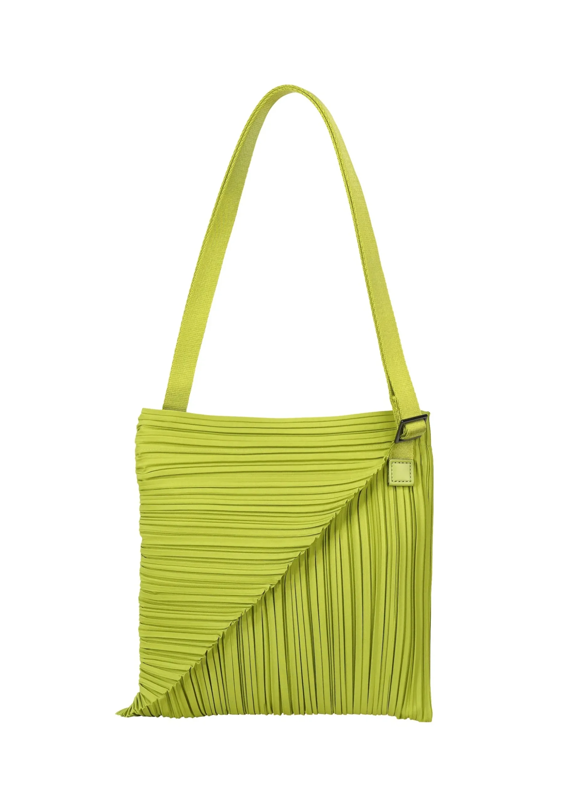 diagonal_pleats_bag_1.webp DIAGONAL PLEATS BAG