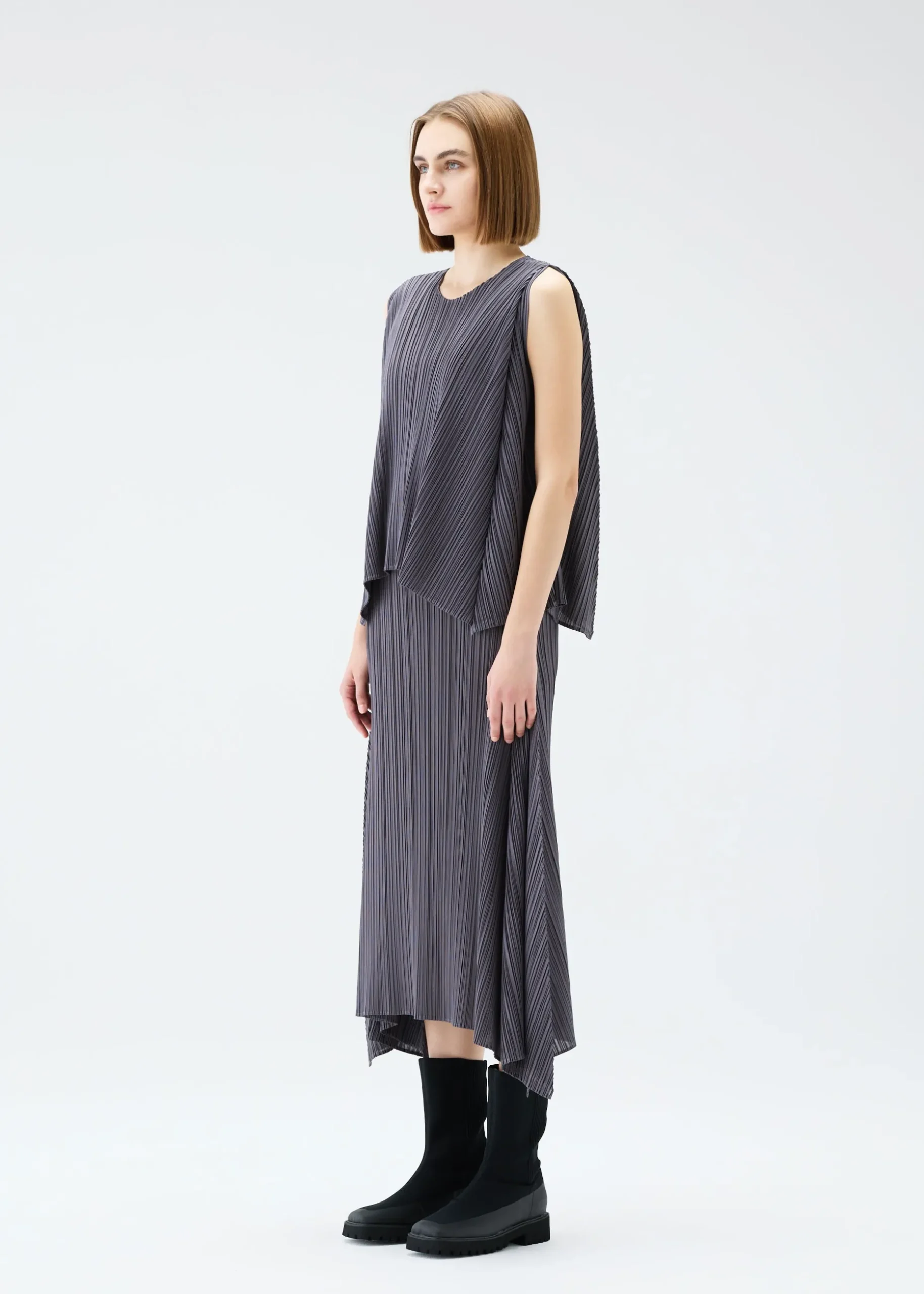 efficient_square_5-1.webp EFFICIENT SQUARE