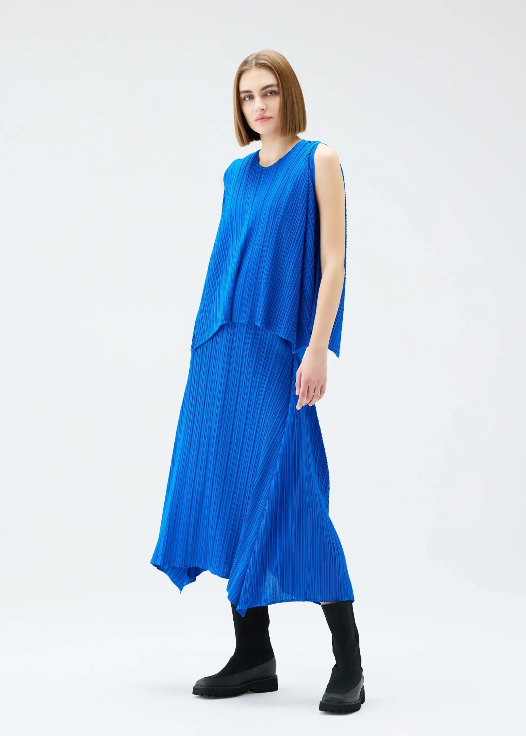 efficient_square_8.webp EFFICIENT SQUARE