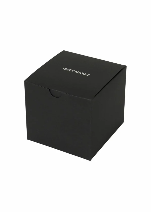 ELLIPSE Designed by Naoto Fukasawa