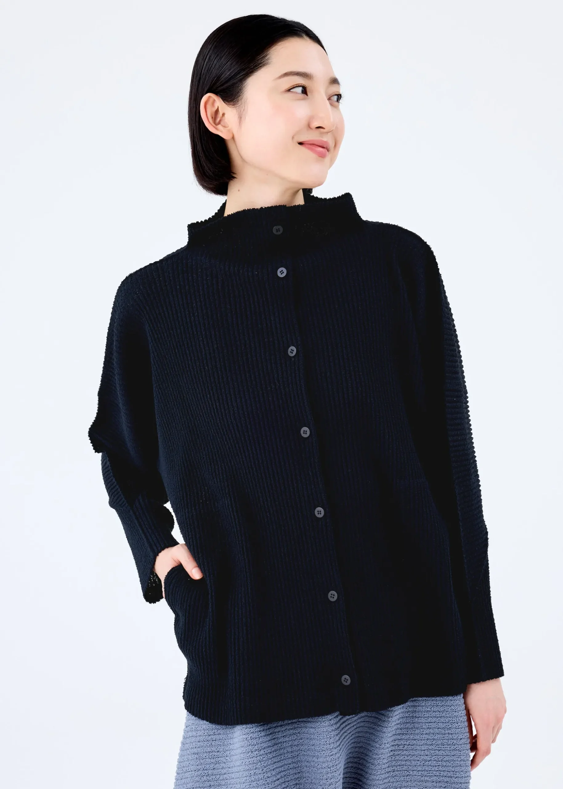 fuwa_fuwa_mesh_pleats_5.webp FUWA FUWA MESH PLEATS