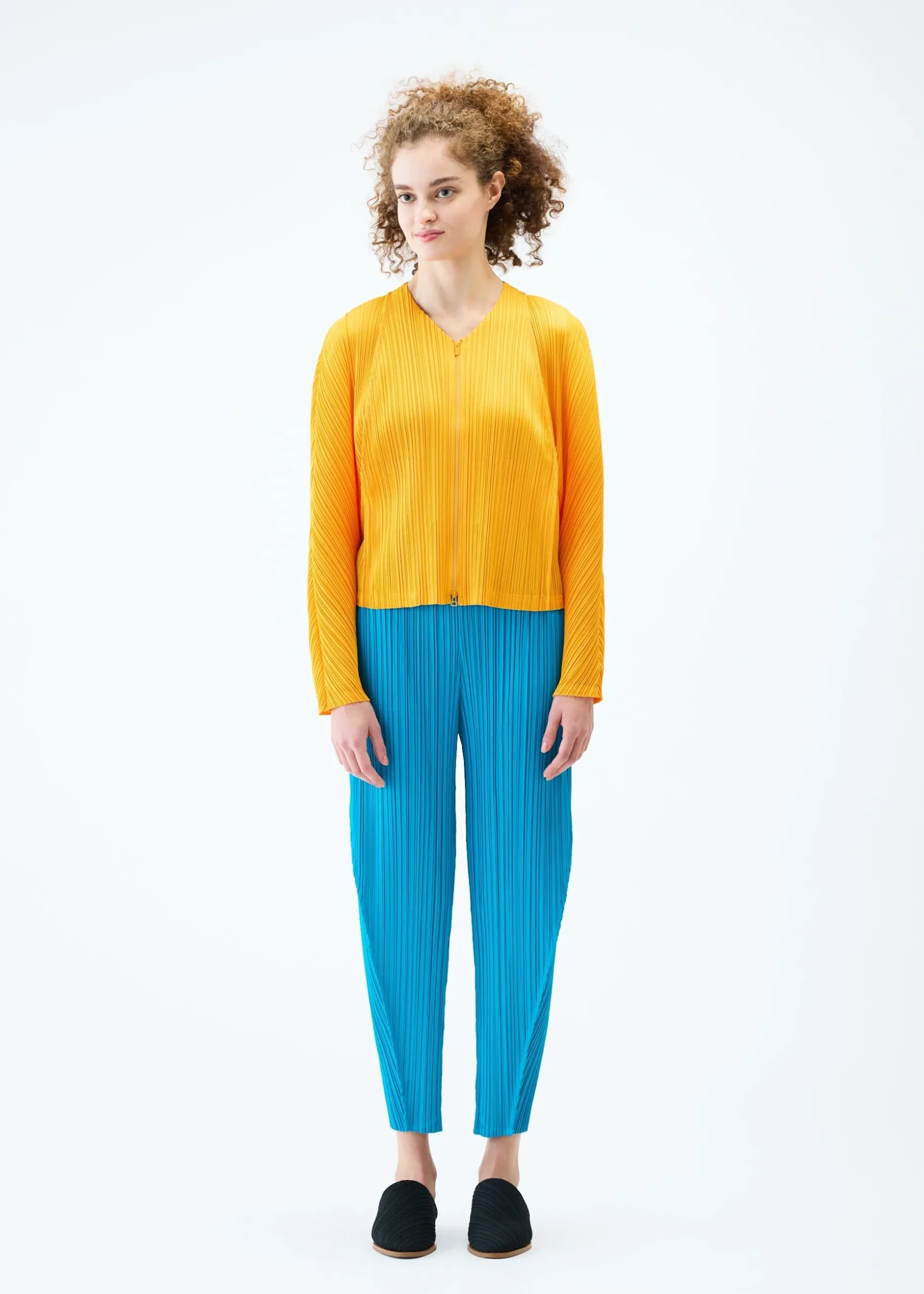 lantern_5-2.webp LANTERN