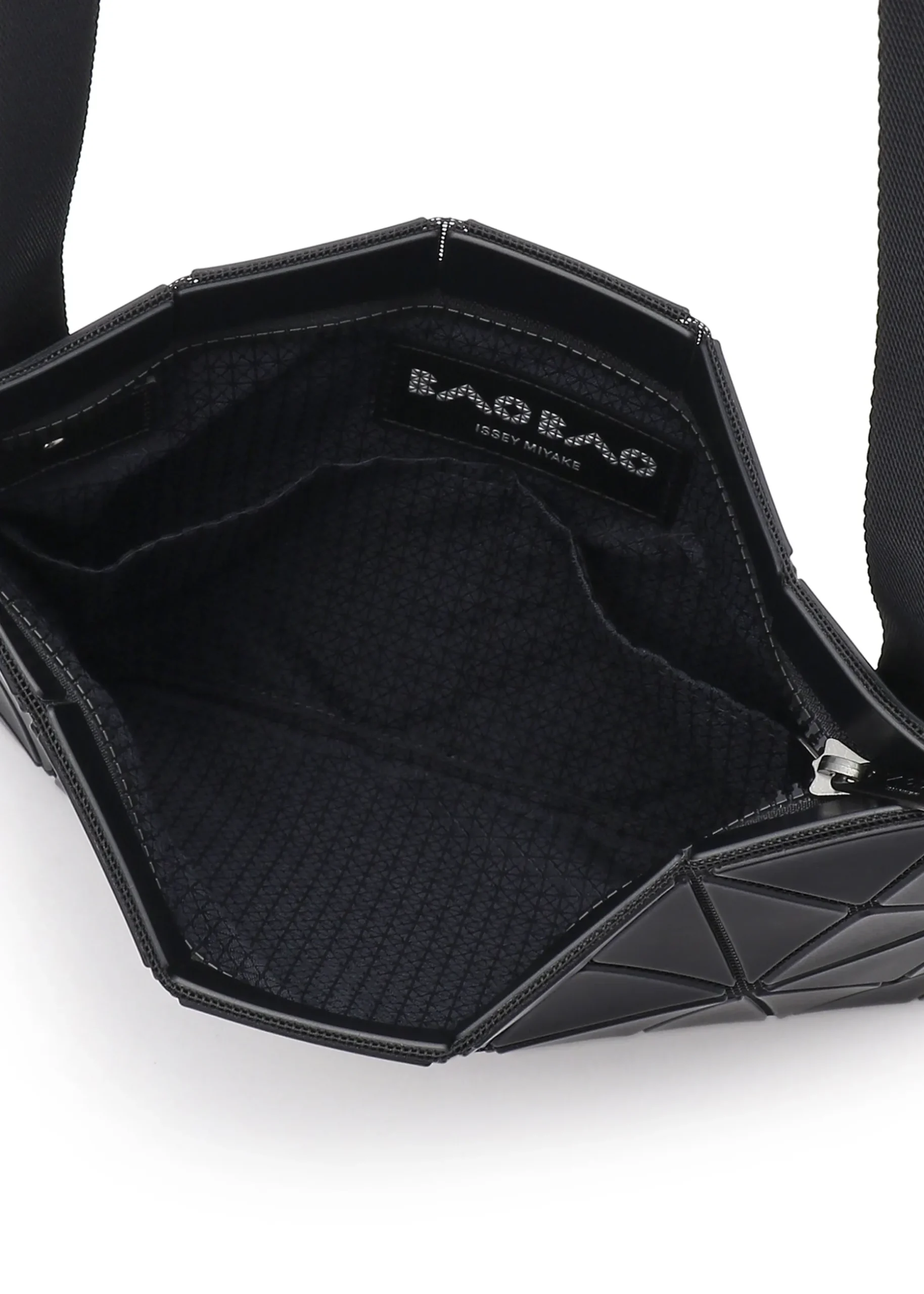 lucent_matte_5-2.webp LUCENT MATTE