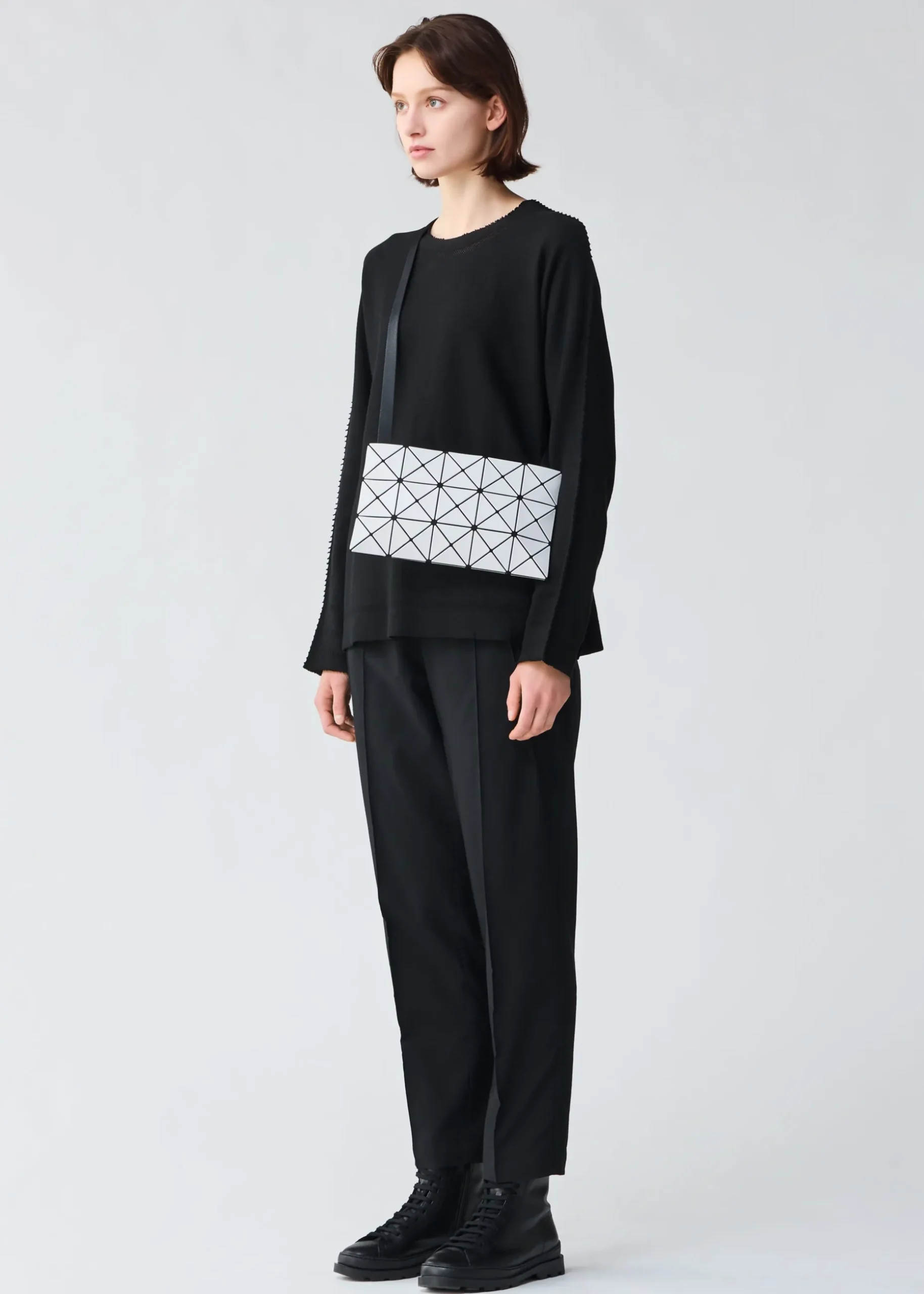 lucent_matte_6-2.webp LUCENT MATTE