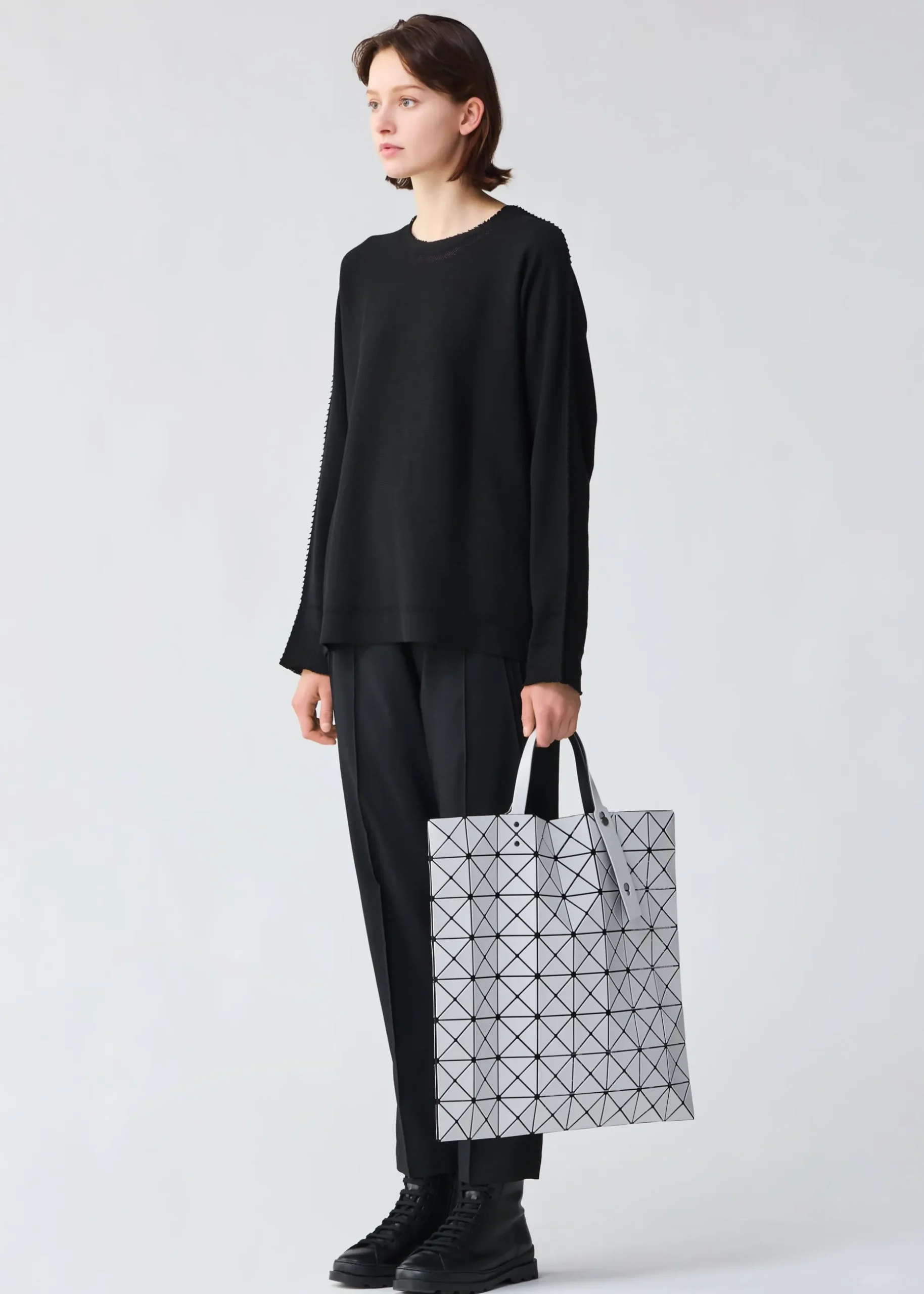 lucent_matte_6.webp LUCENT MATTE