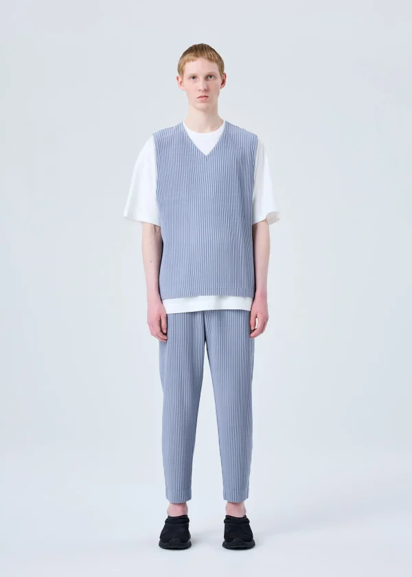 MONTHLY COLOR AUGUST