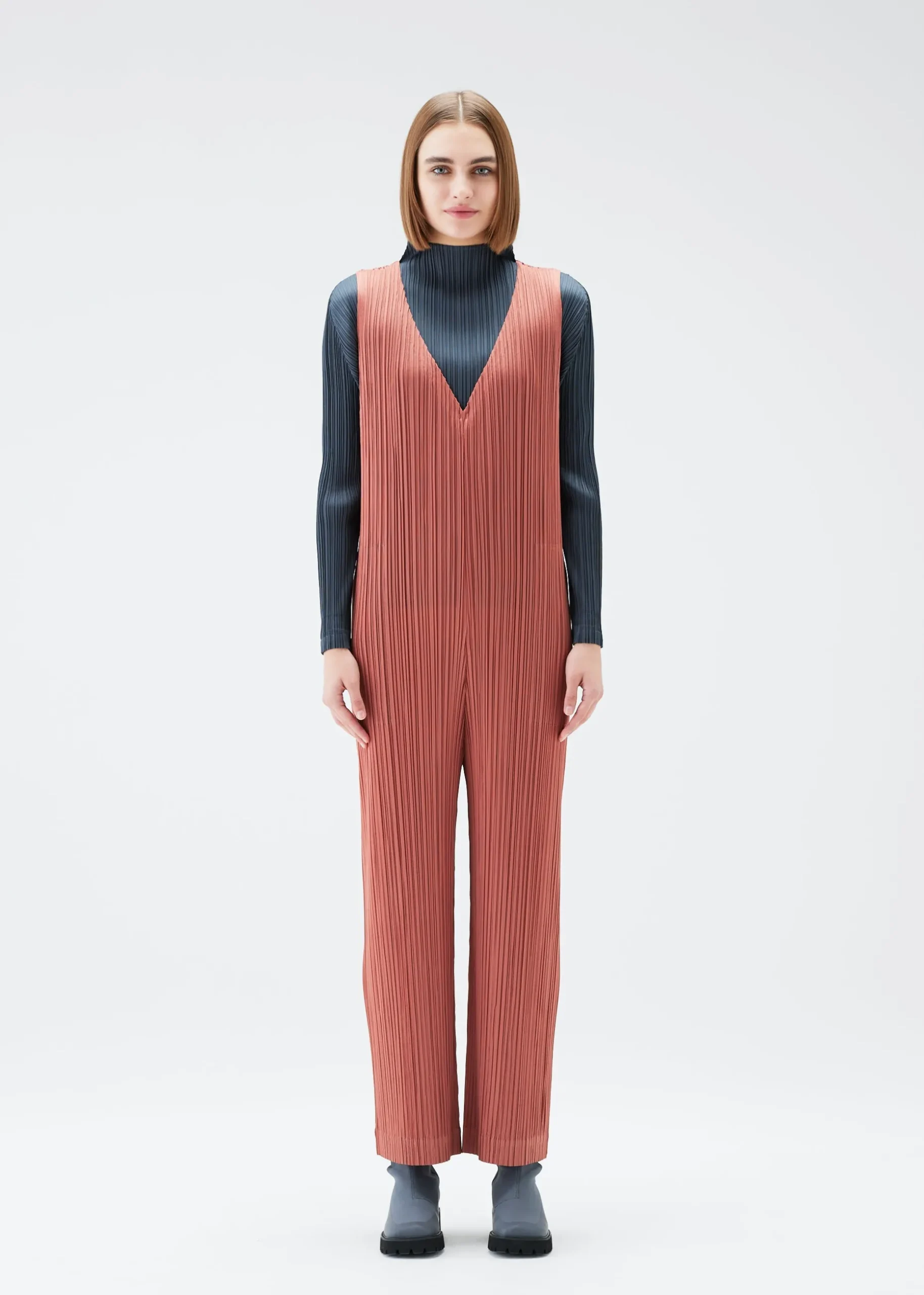 monthly_colors__december_7-4.webp MONTHLY COLORS : DECEMBER