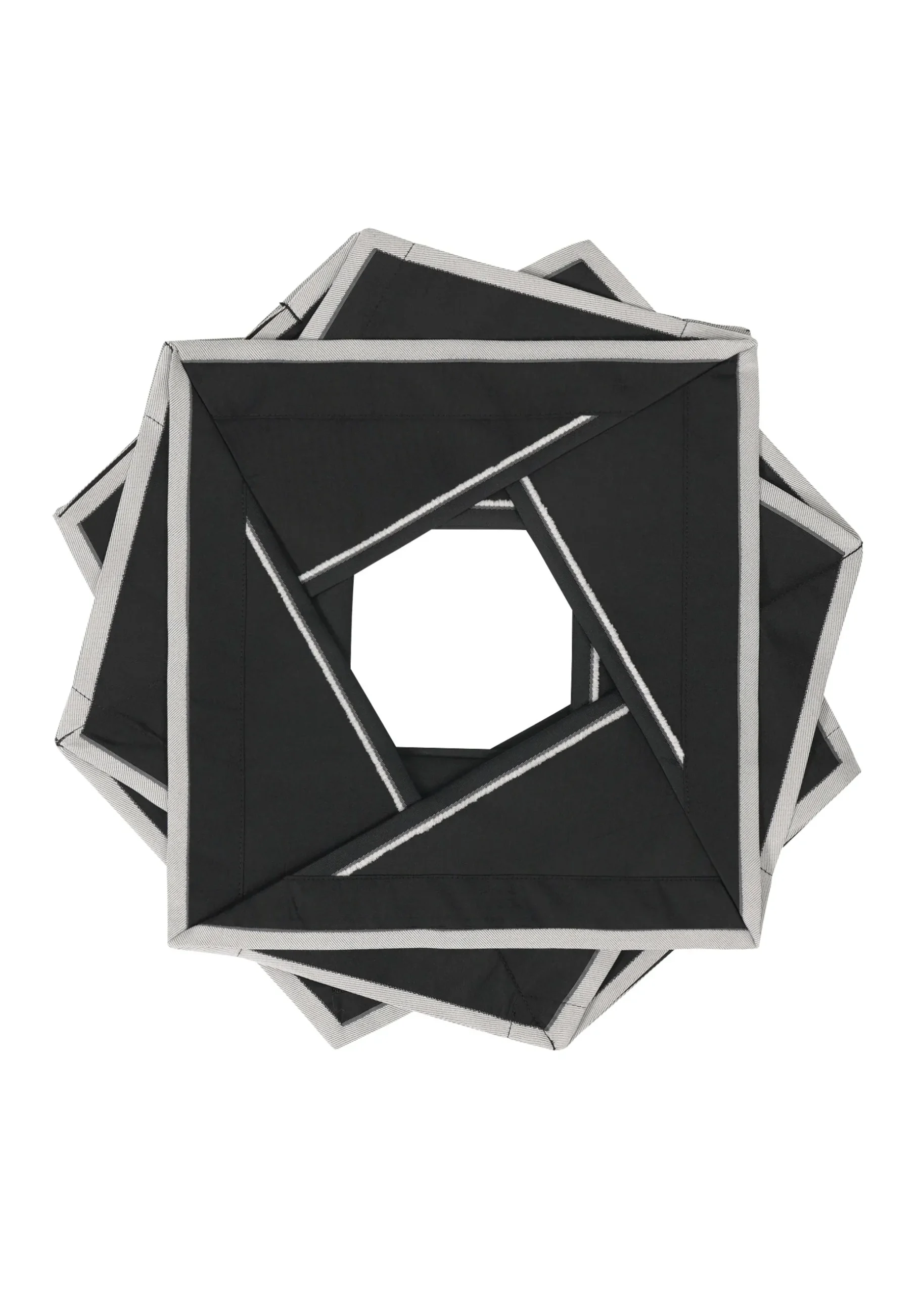 no_jacquard_3.webp NO.5 JACQUARD