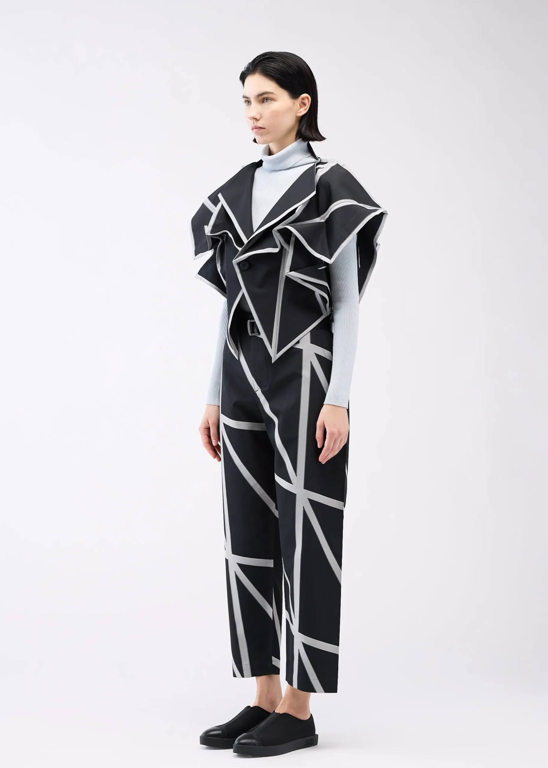 no_jacquard_5.webp NO.5 JACQUARD