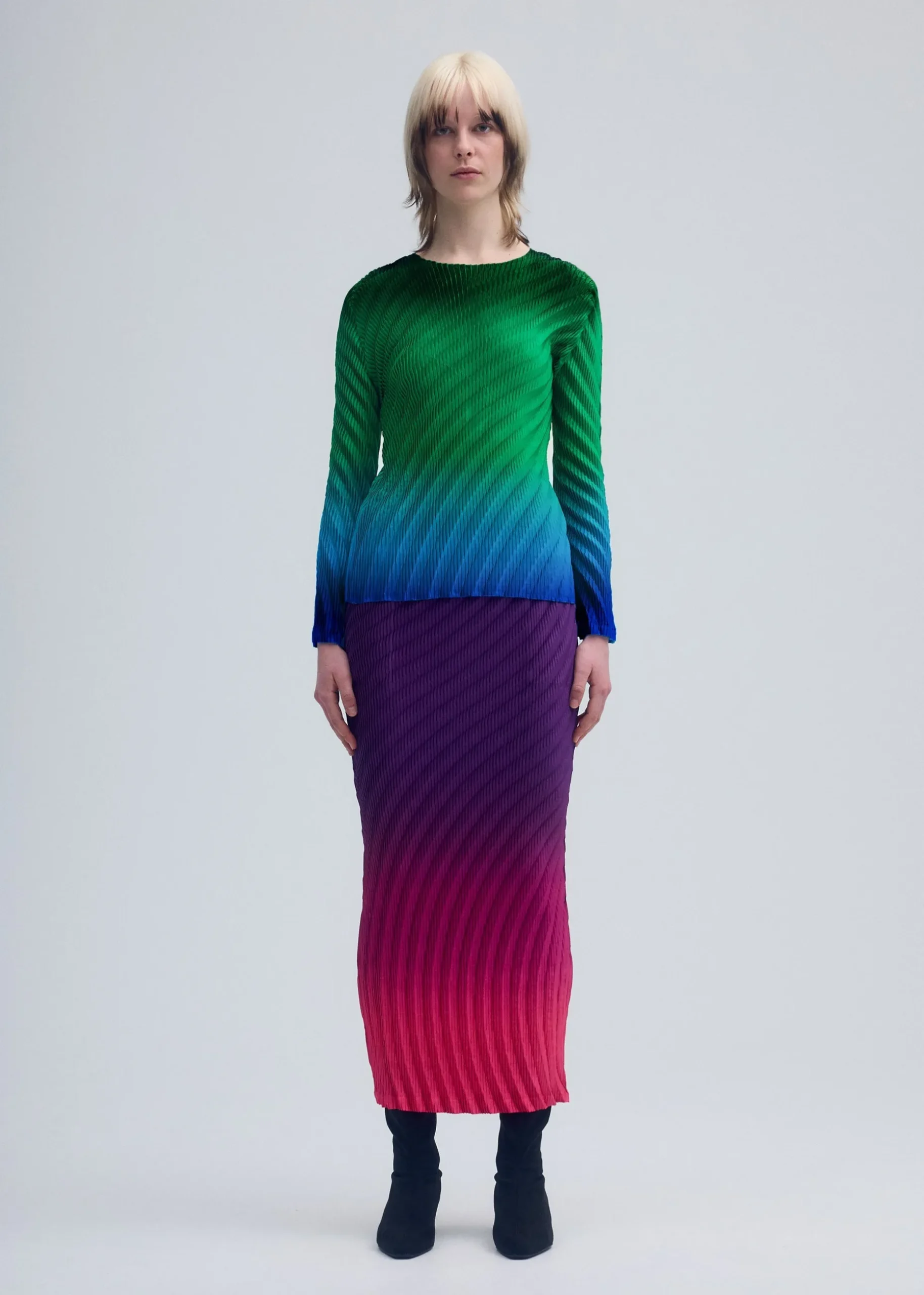 nuance_pleats_4-2.webp NUANCE PLEATS