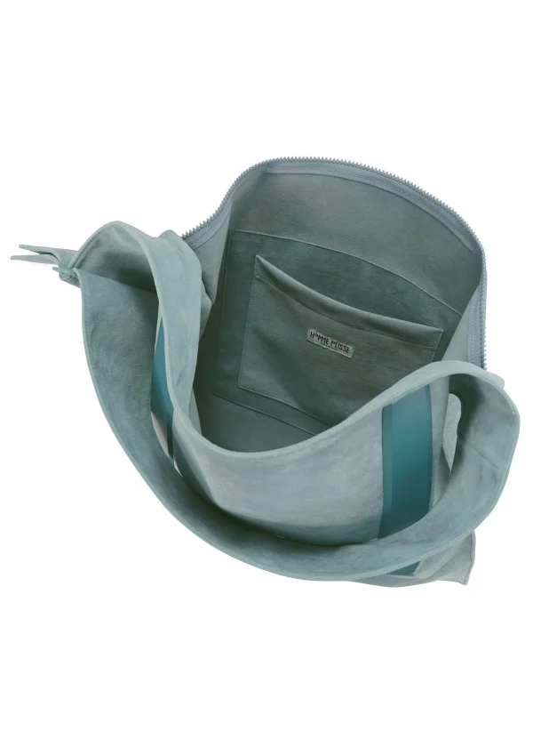 RB_BAS RELIEF SHOULDER BAG