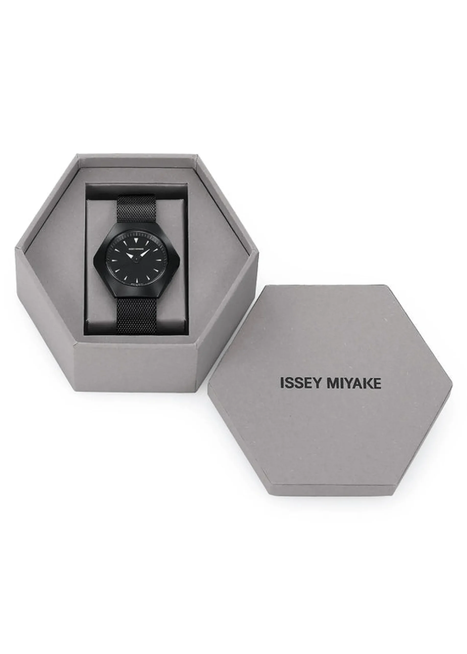 roku_designed_by_konstant_2.webp ROKU Designed by Konstantin Grcic