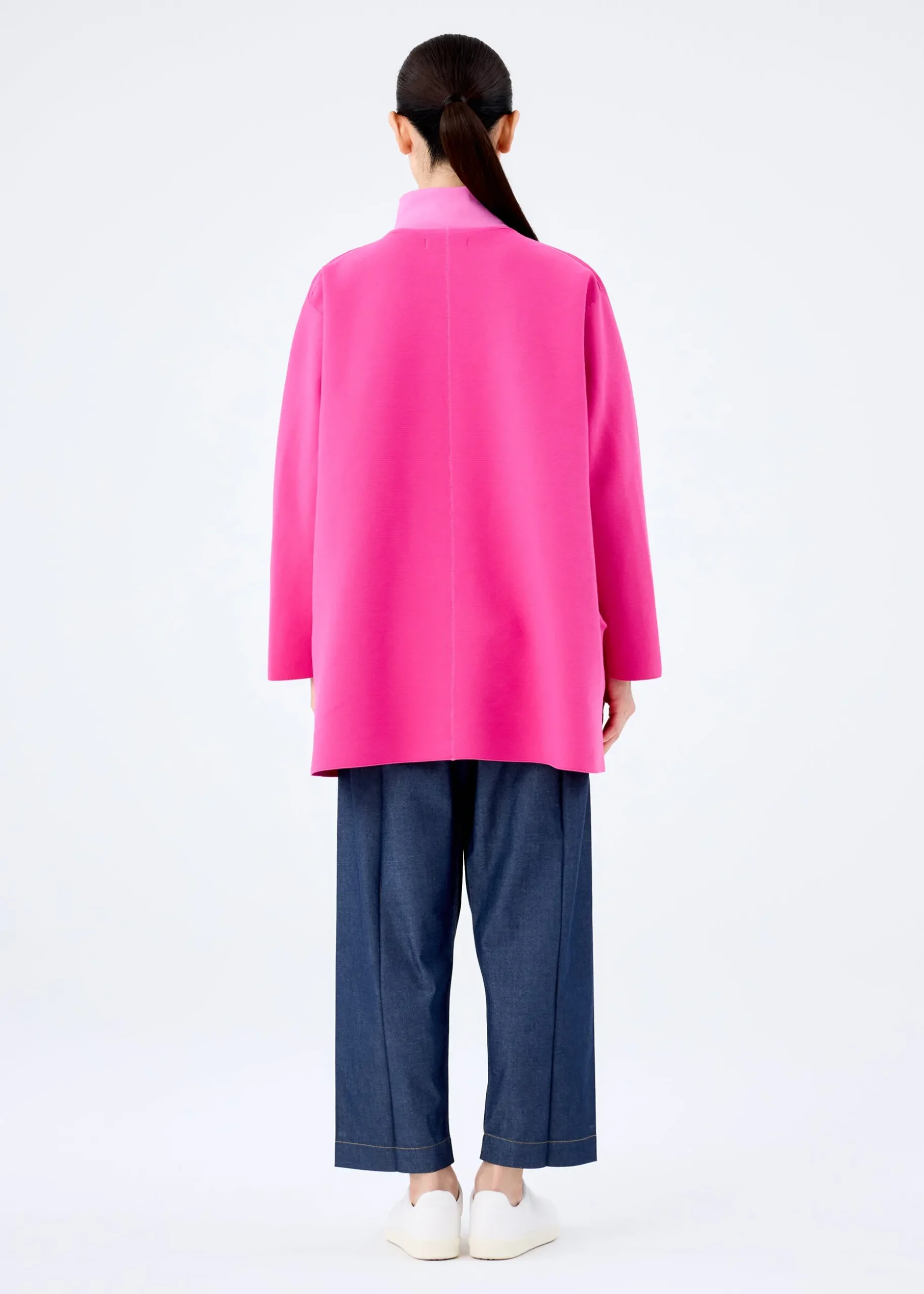 solid_knit_6-3.webp SOLID KNIT