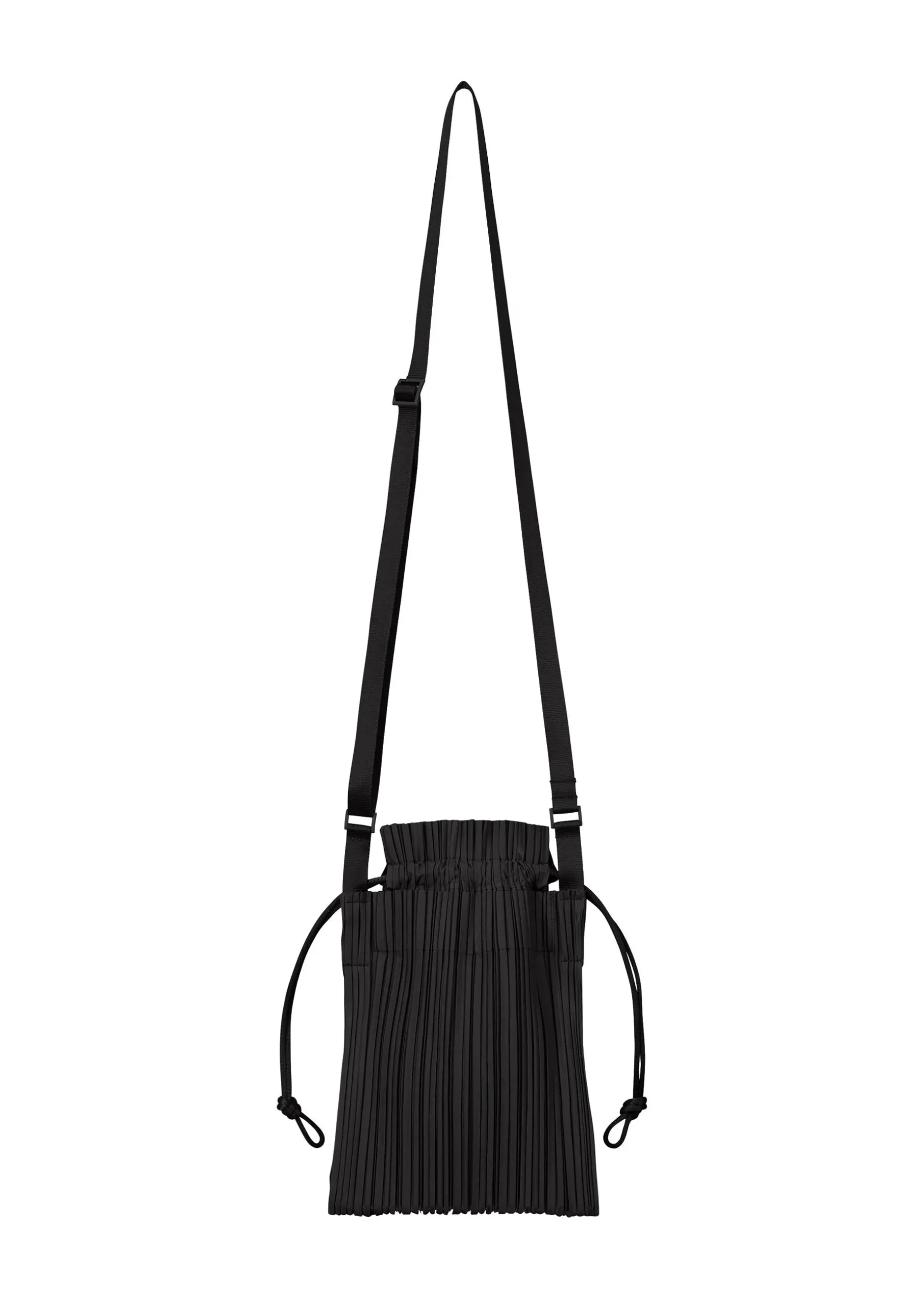 square_pleats_bag_0.webp SQUARE PLEATS BAG