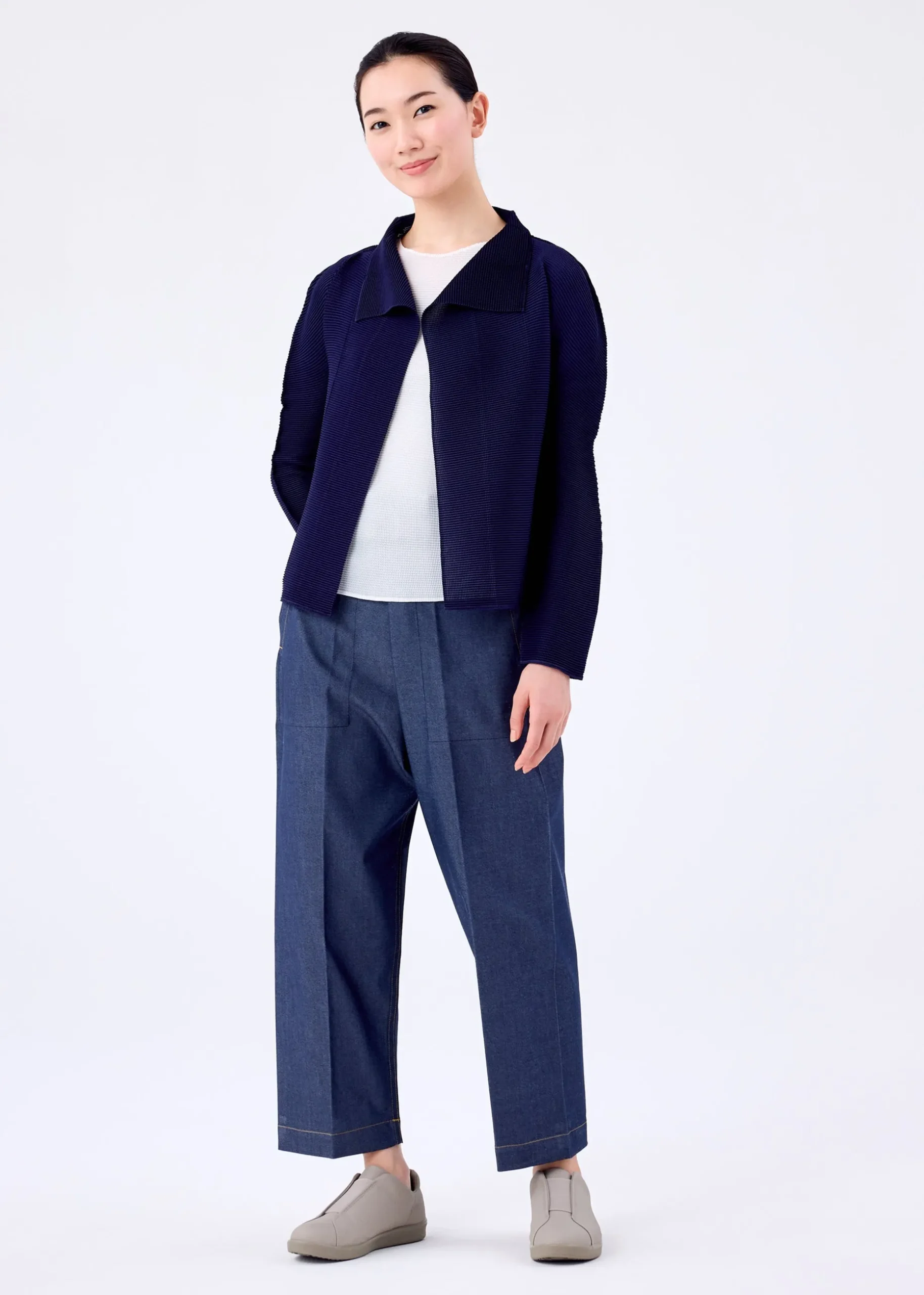 stretch_pleats__6.webp STRETCH PLEATS 5