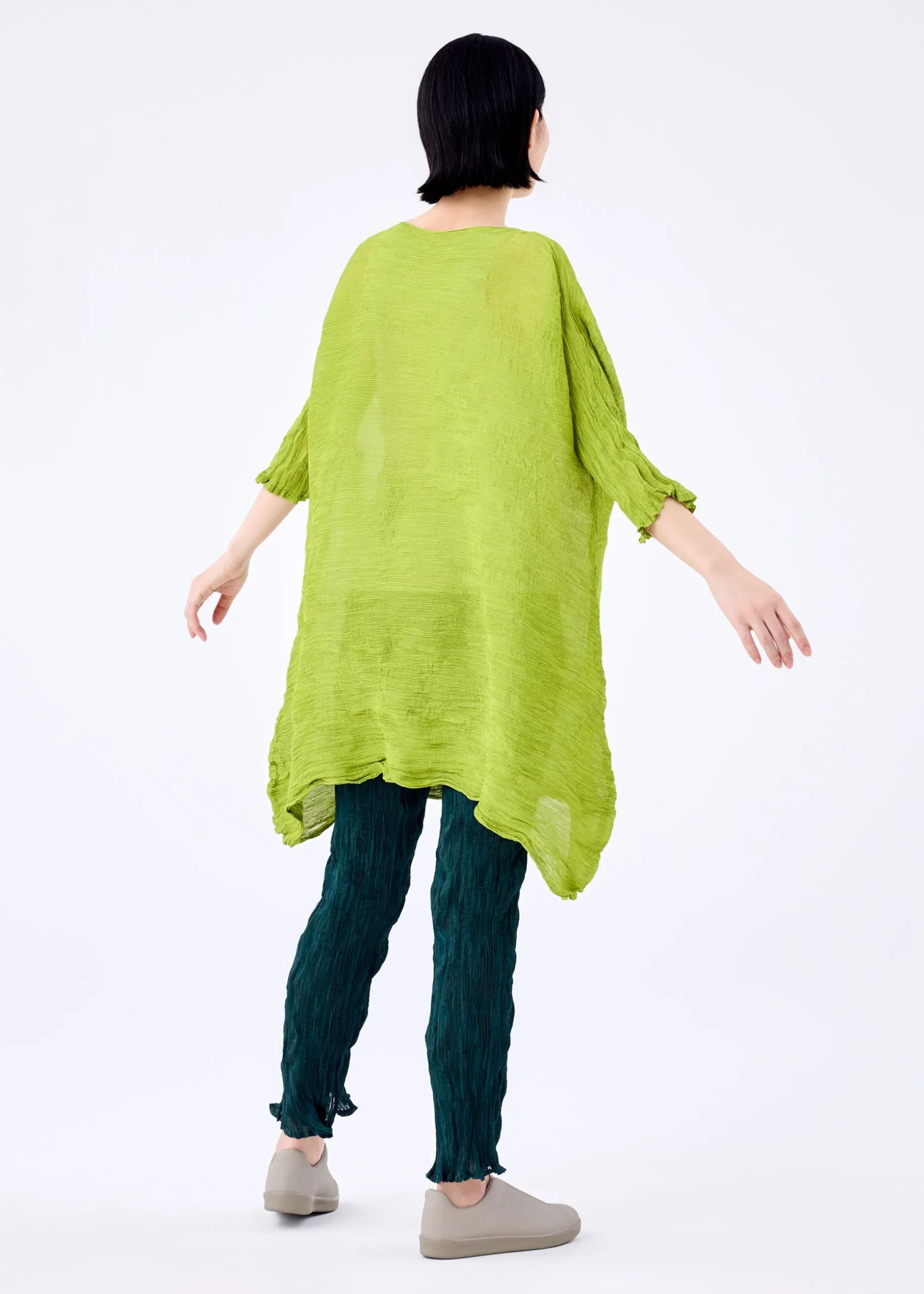 twist_seethrough_crepe_6-2.webp TWIST SEE-THROUGH CREPE