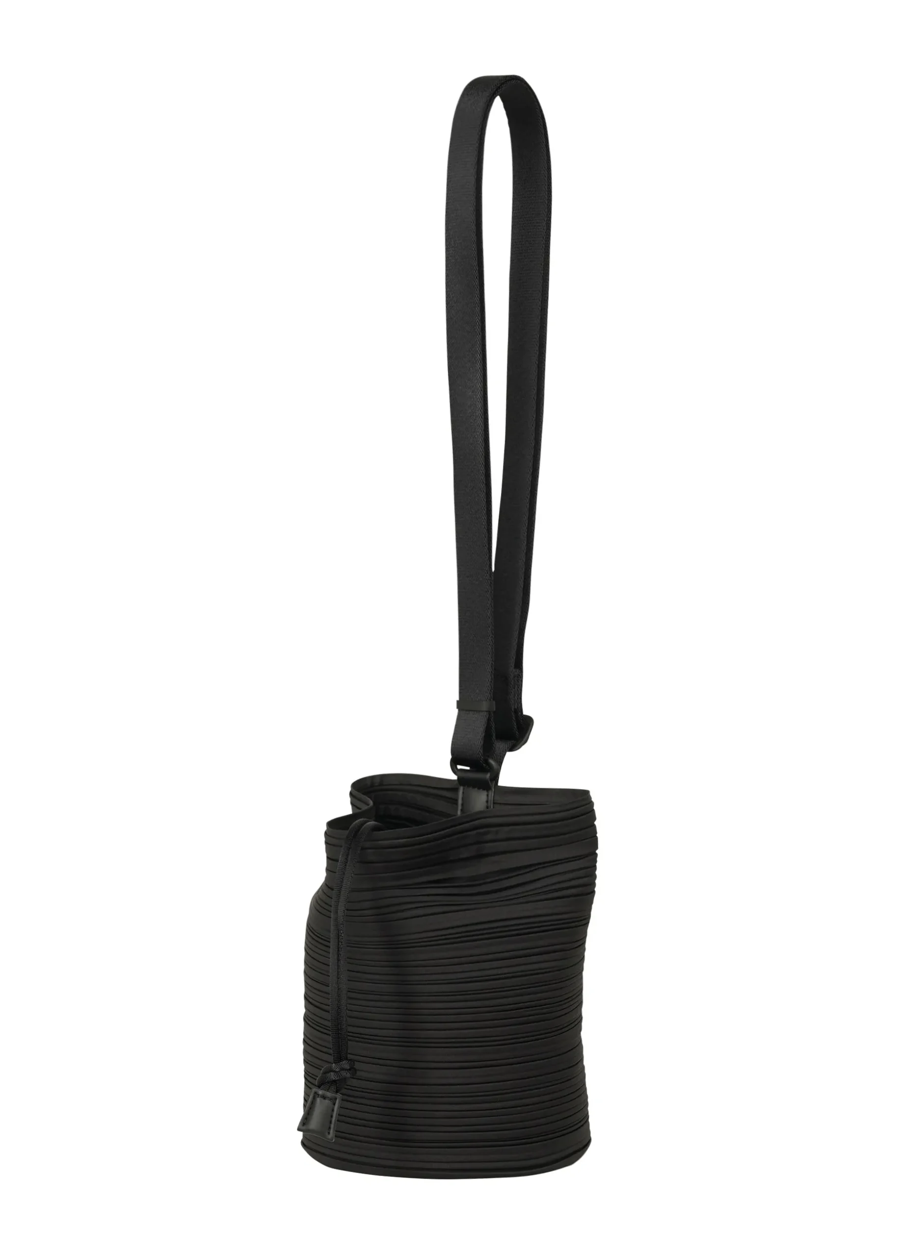 warp_pleats_bag_0-1.webp WARP PLEATS BAG