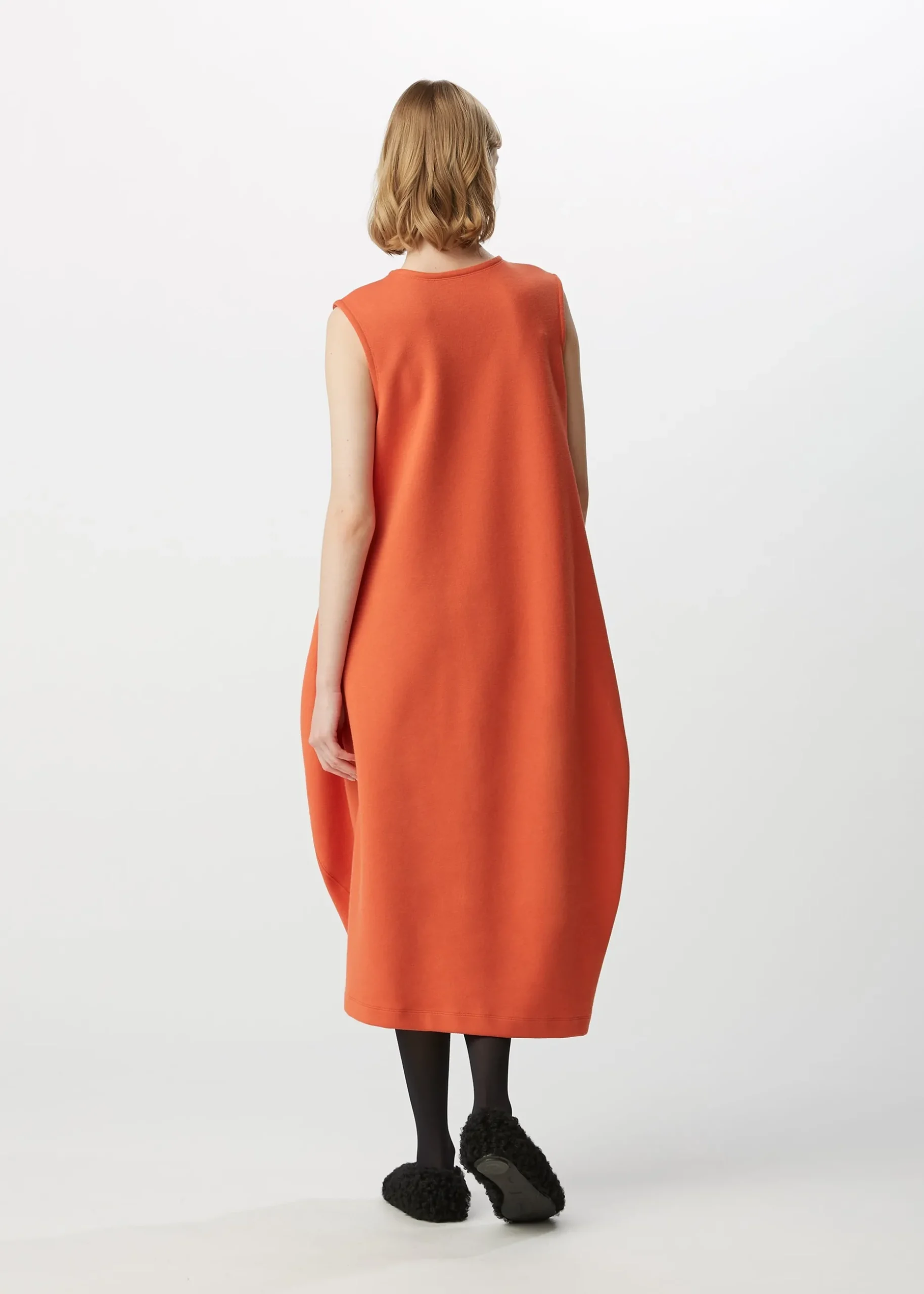 wavy_line_8-1.webp WAVY LINE